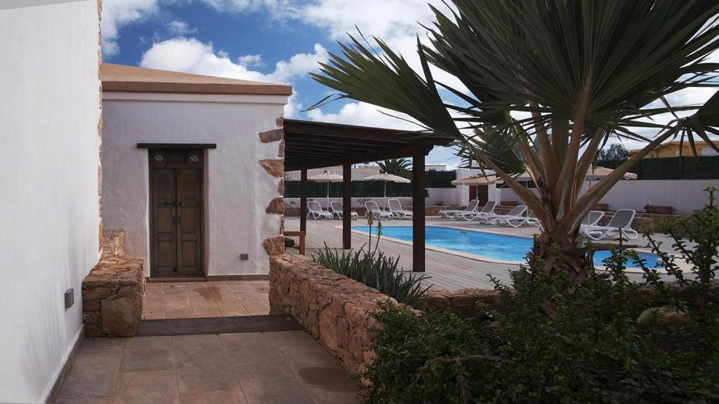 Pueblo Canario Aparthotel Los Estancos ภายนอก รูปภาพ