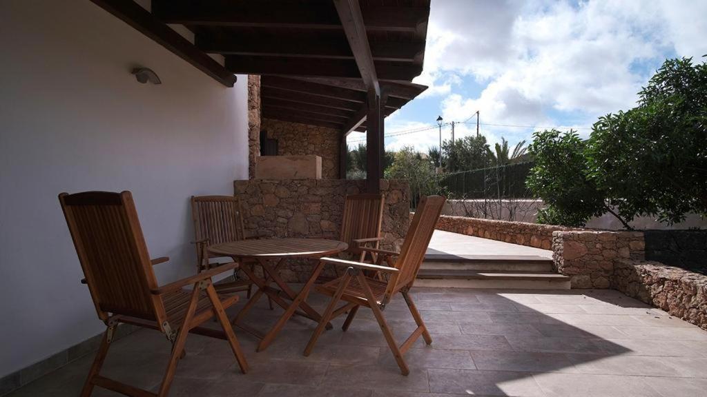 Pueblo Canario Aparthotel Los Estancos ภายนอก รูปภาพ