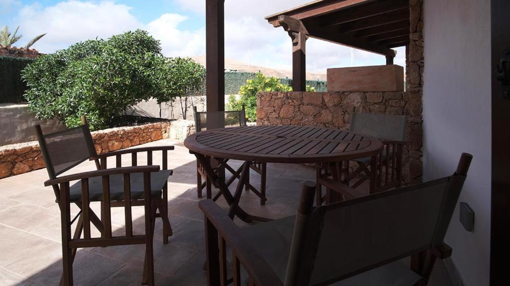 Pueblo Canario Aparthotel Los Estancos ภายนอก รูปภาพ